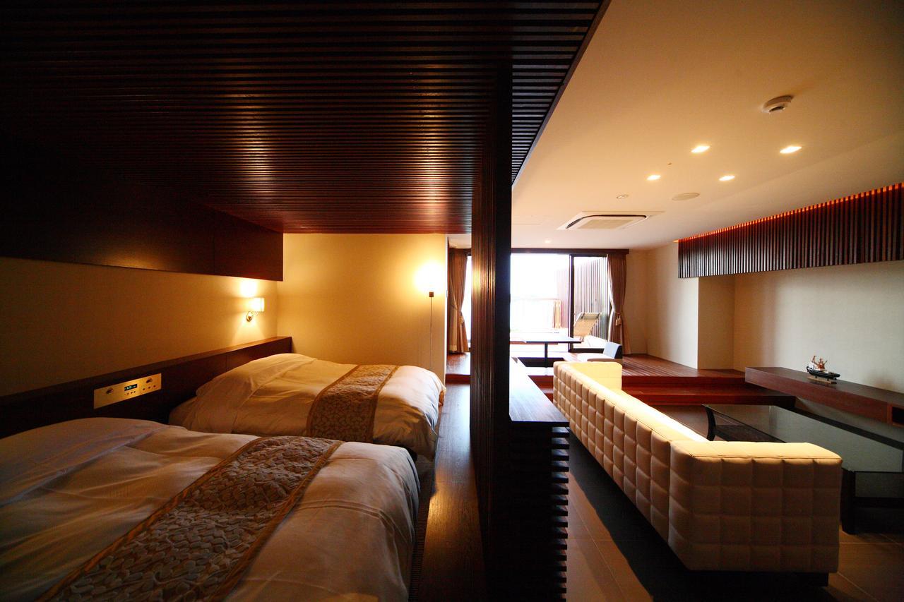 Uminoyasuragi Hotel Ryugu Kami Amakusa ภายนอก รูปภาพ